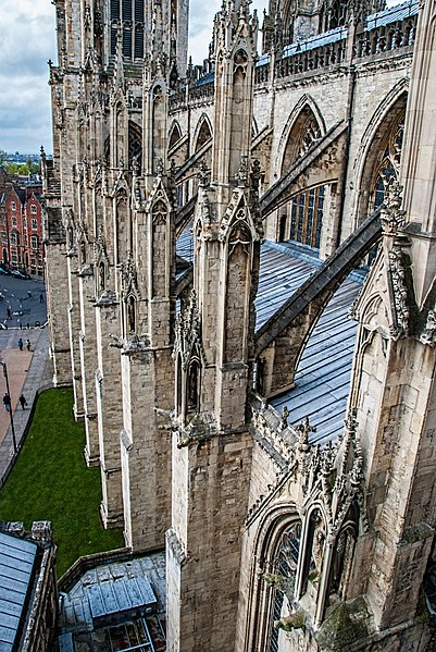 File:York Minster, York (14044190502).jpg