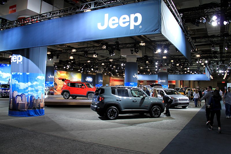 File:"14 - ITALIAN - USA Urban SUV - Jeep exhibit at the 2014 New York International Auto Show.jpg