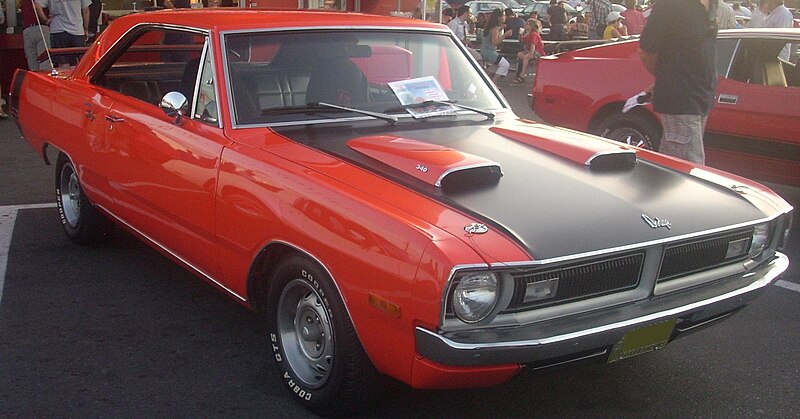 File:'71 Dodge Dart Swinger Coupe (Orange Julep).jpg