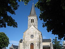 Ang Simbahan sa La Chapelle-Saint-Ursin