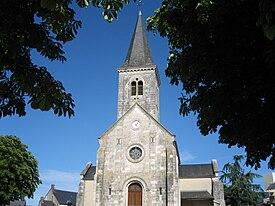 Église de La Chapelle-Saint-Ursin.jpg
