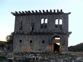 Üçayak Küstüllü ruins, Mersin Province.jpg