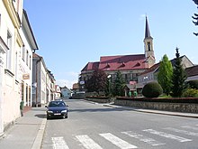 Žirovnice, Havlíčkovo náměstí, kostel sv. Filipa a Jakuba.jpg