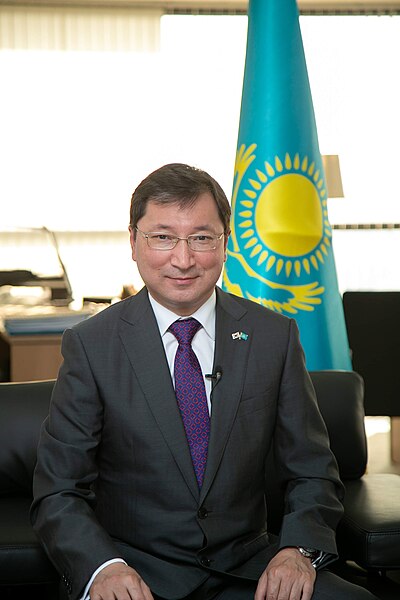 File:Посол РК Б. Дюсенбаев.jpg