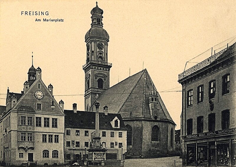 File:1900 Freising, Am Marienplatz.jpg