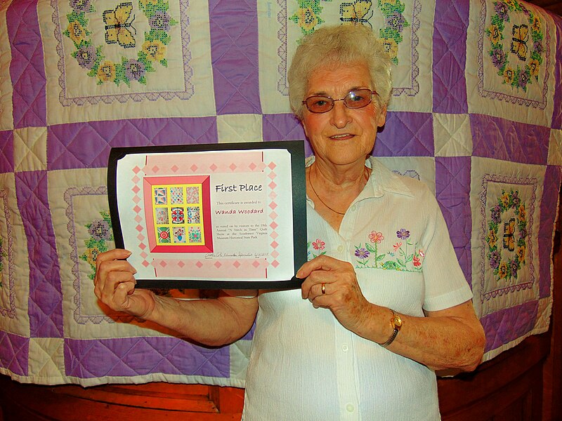 File:2015 Quilt Show Winners (18437728254).jpg