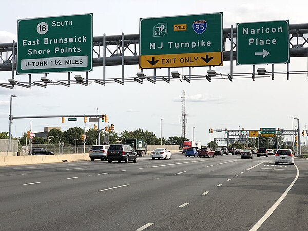 Busy Route 18 in East Brunswick, the geographical center of population of the U.S. state of New Jersey