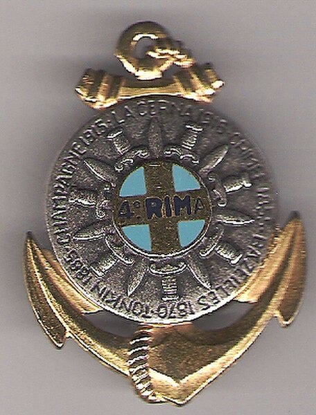 Regimental insignia of the 4e RIC Regimental insignia of the 4e RIMa