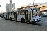 AKSM-213- ikkinchi avlod artikulyatsiyali trolleybus Minskda