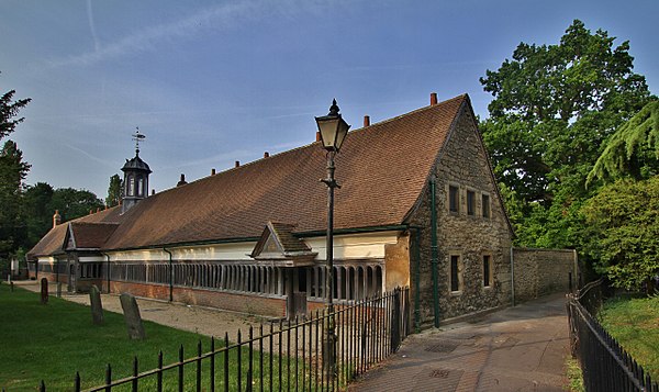Long Alley Almshouses next to St Helen's parish church