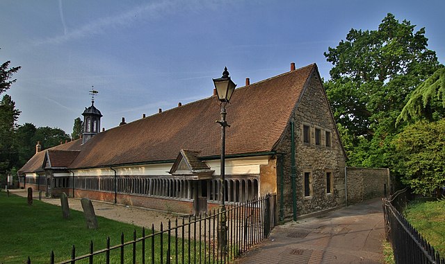 Long Alley Almshouses next to St Helen's parish church