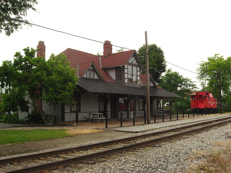 File:Ada Pennsylvania Station and Railroad Park.jpg