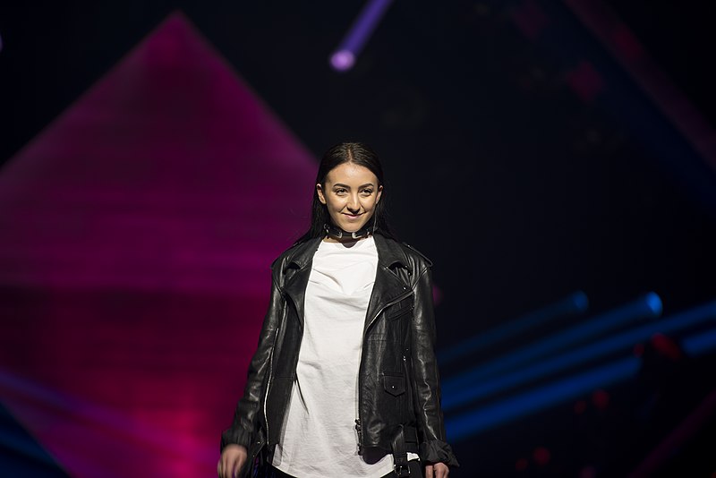 File:Adrijana, Melodifestivalen 2017, Göteborg 02.jpg