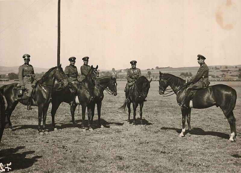 File:BASA-3K-15-189-1-Boris III of Bulgaria, Prince Kyril, Bulgarian and German officers.JPG