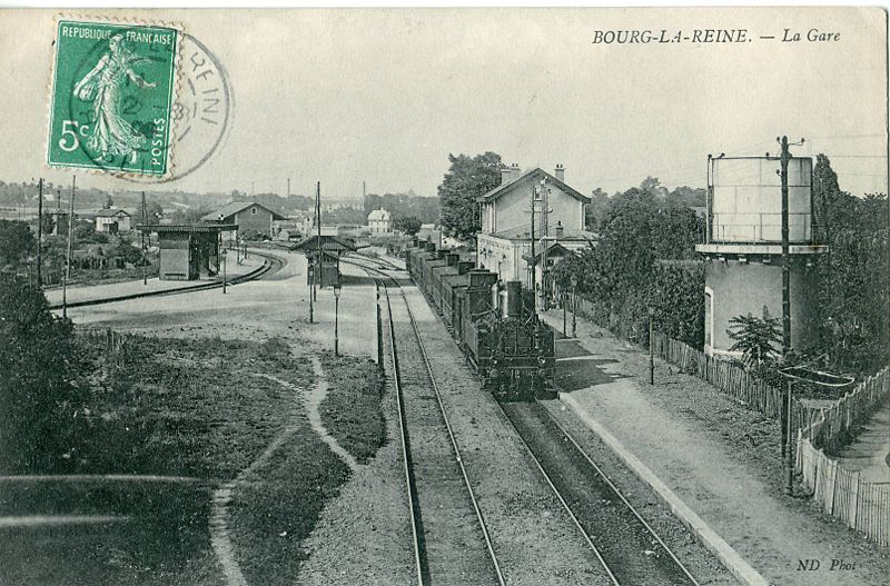 File:BOURG LA REINE - La gare.JPG