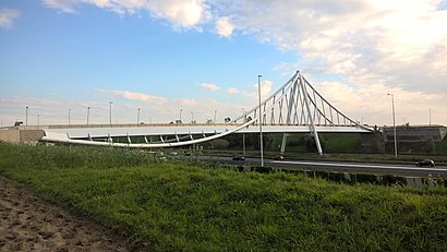 Hoe gaan naar Balijbrug met het openbaar vervoer - Over de plek