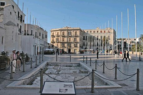 Bari