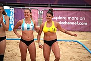 Deutsch: Beachhandball bei den Olympischen Jugendspielen 2018; Tag 5, 10. November 2018; Mädchen, Hauptrunde - Ungarn-Argentinien 1:2 English: Beach handball at the 2018 Summer Youth Olympics at 11 October 2018 – Girls Main Round – Hungary-Argentina 1:2