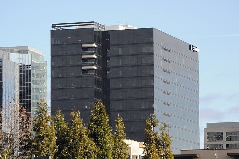 File:Bellevue, WA - Expedia Building 01.jpg