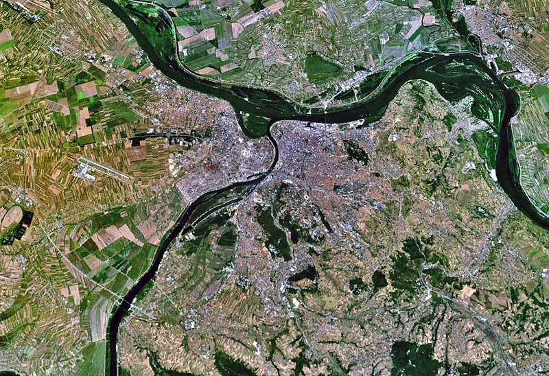 800px-Beograd_Sat.jpg