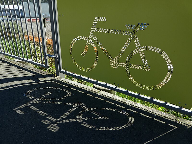File:Bicycle-1110894, Wainuiomata, Wellington, New Zealand.jpg