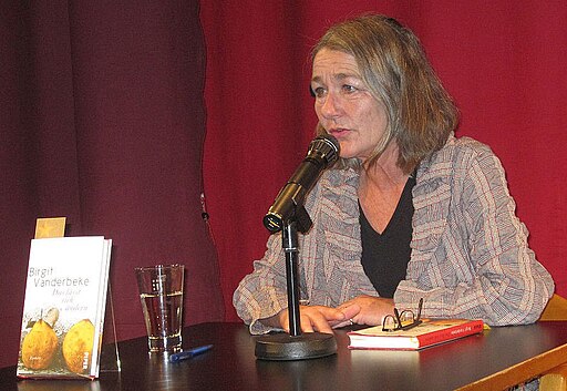 Birgit Vanderbeke 2011 (cropped)