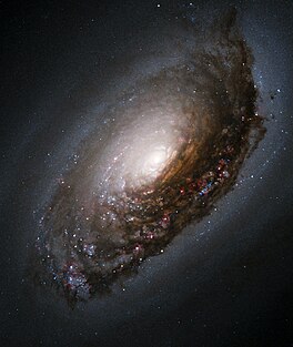 Die Swartoog-sterrestelsel, of M64, soos gesien deur die Hubble-ruimteteleskoop.