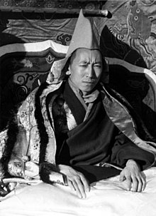Jamphel Yeshe Gyaltsen, 1938 Bundesarchiv Bild 135-S-12-20-36, Tibetexpedition, Regent von Tibet.jpg