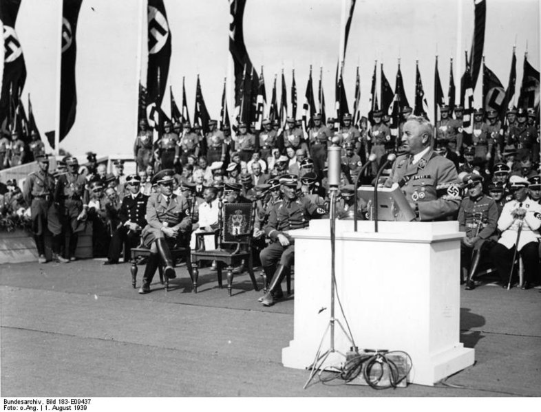 File:Bundesarchiv Bild 183-E09437, Berlin, Robert Ley beiGrundsteinlegung für Siedlung.jpg