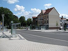 Bahnhofsplatz mit Busbahnhof