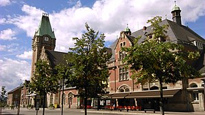 L'edificio passeggeri della stazione.