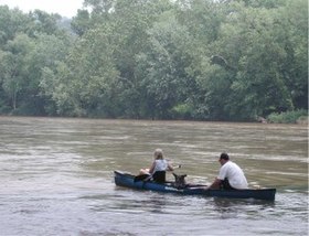 Canoe on Shenandoah River.jpg