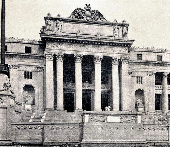 File:Central facade of the Legislative Building.jpg