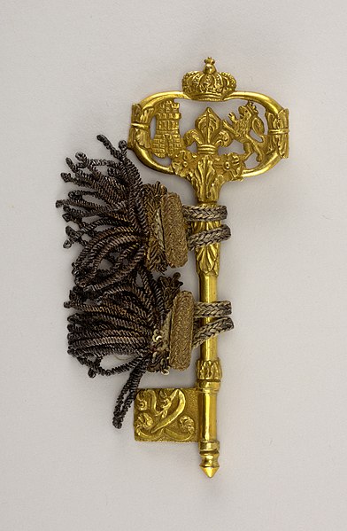 392px-Chamberlain's_Key_Key,_18th_century_(CH_18457449).jpg (392×599)