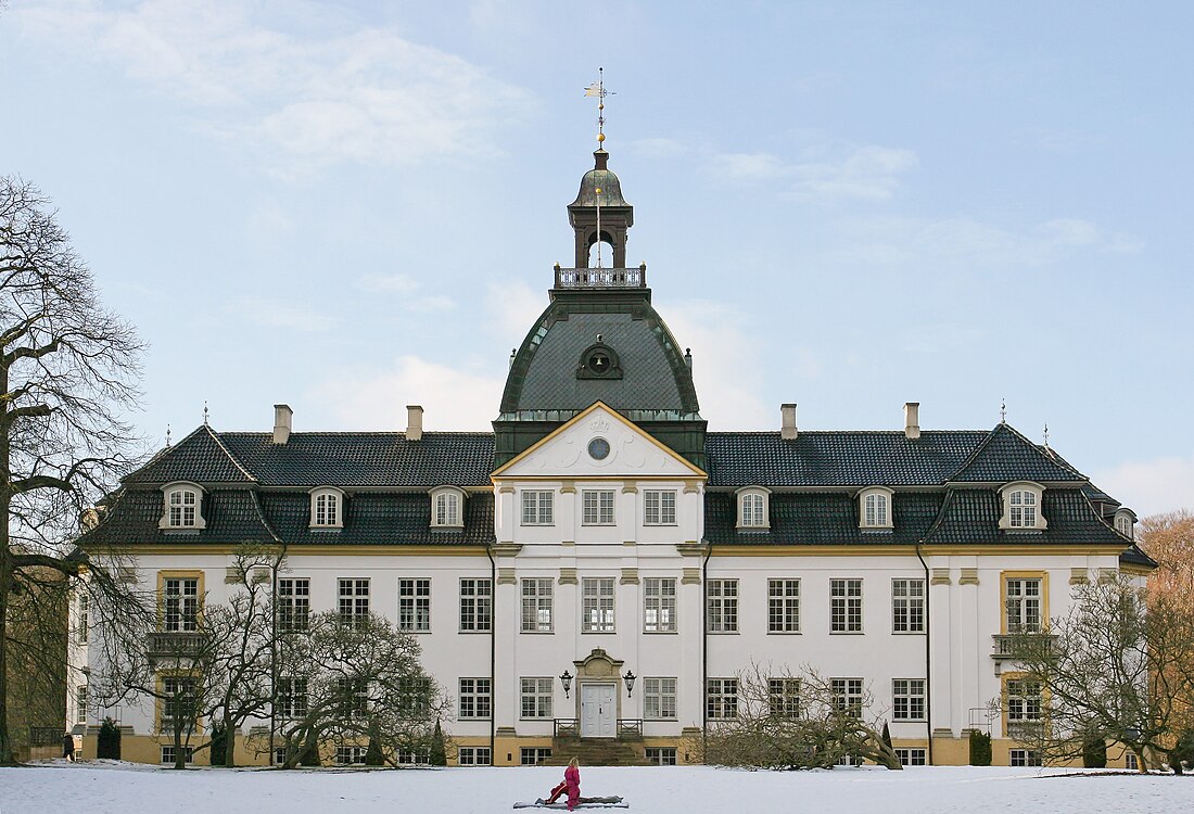 Charlottenlund slott