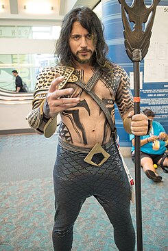 Cosplay of Aquaman, cinematic, with trident, SDCC 2015 (19597141215).jpg