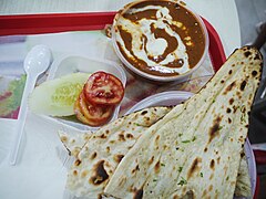 Dal Makhani along with Naan