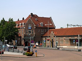 Deventer, station RM-510716-WLM.jpg