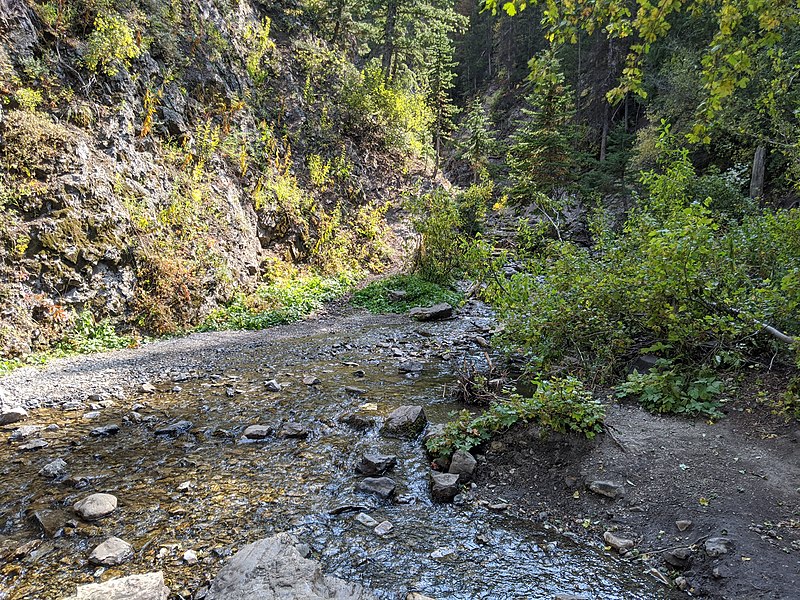 File:Donut Falls 1.jpg