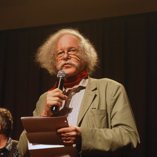 <span class="mw-page-title-main">Ed Sanders</span> American poet and activist (born 1939)