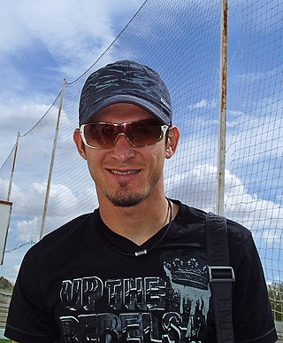 <span class="mw-page-title-main">Edu (footballer, born 1979)</span> Brazilian footballer