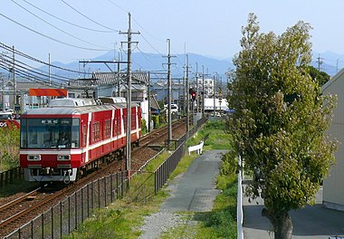 Class 2000 multiple unit on the Enshū line