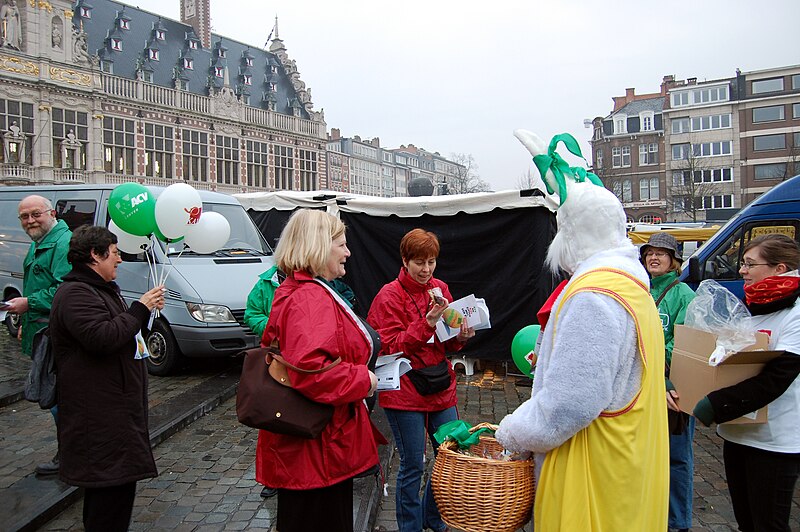 File:Equal pay day Leuven 37.jpg