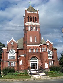 Die Erste Deutsche Evangelische Kirche ist im National Register of Historic Places eingetragen.