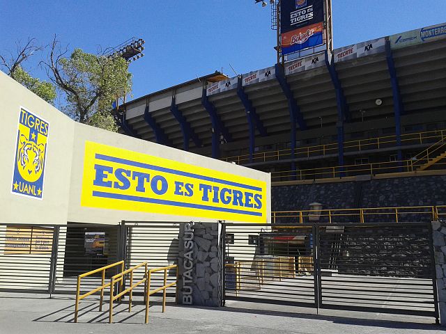 South entrance to the Estadio Universitario