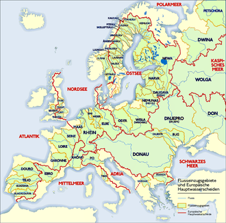 Main European drainage divides (red lines) separating catchments (green regions). Europaische Wasserscheiden.png