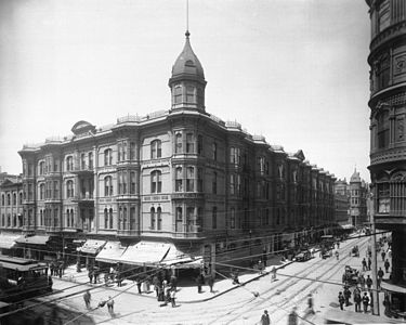 Exterior of the Hollenbeck Hotel on the corner of Spring Street and Second Street, Los Angeles, ca.1900-1905 (CHS-2346)