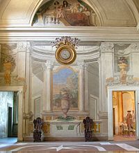 Entrance Hall. Falconieri ingresso.jpg