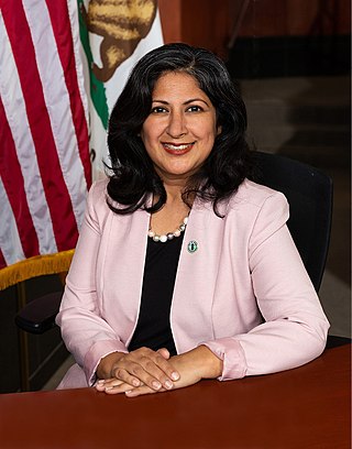 <span class="mw-page-title-main">Farrah Khan</span> American politician (born 1971)