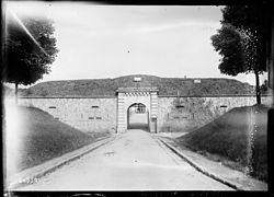 Fort du Trou-d'Enfer 1920 yil - entrée.jpg